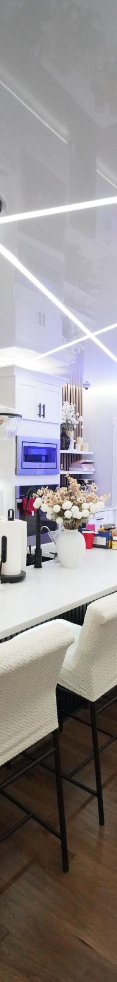 Glossy White Stretch Ceiling With LEDS
