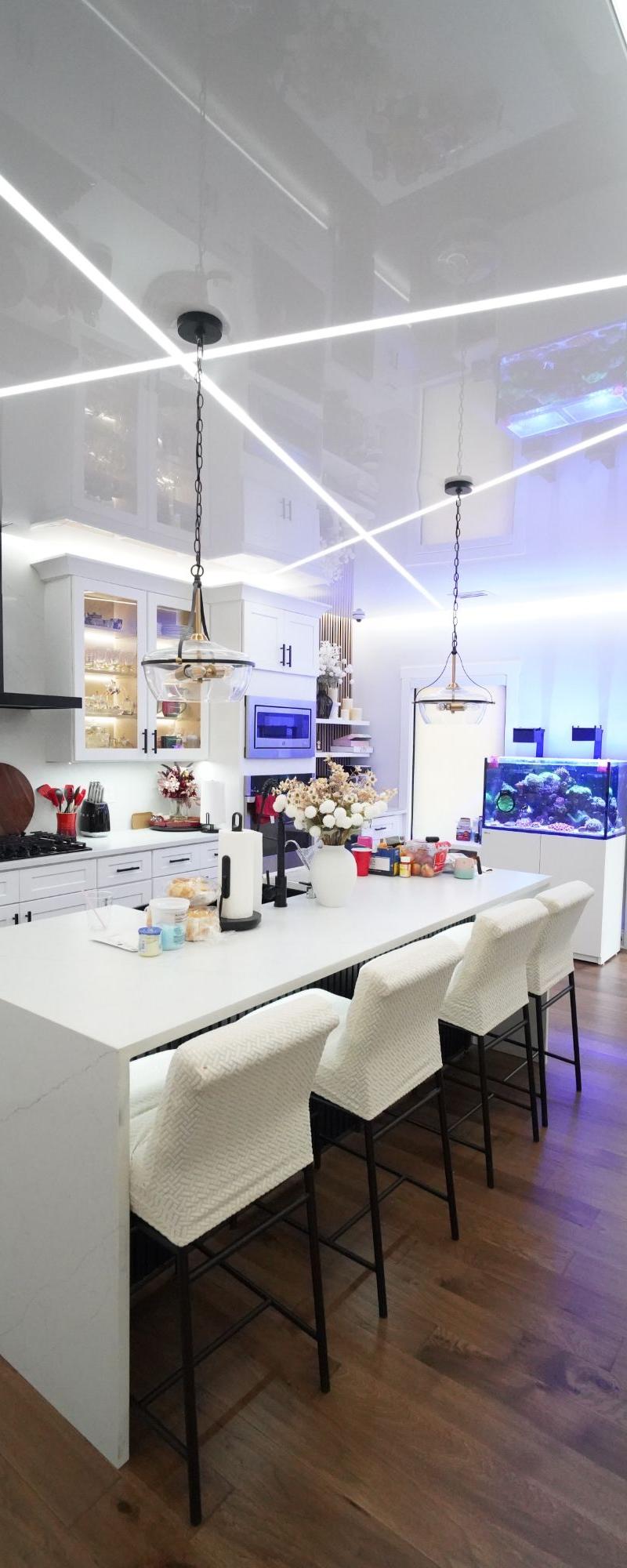 Glossy White Stretch Ceiling With LEDS